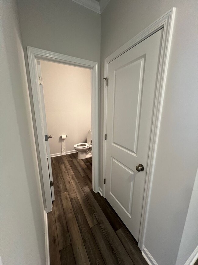 Building Photo - Charming 4 Bedroom Home Located in Wendell