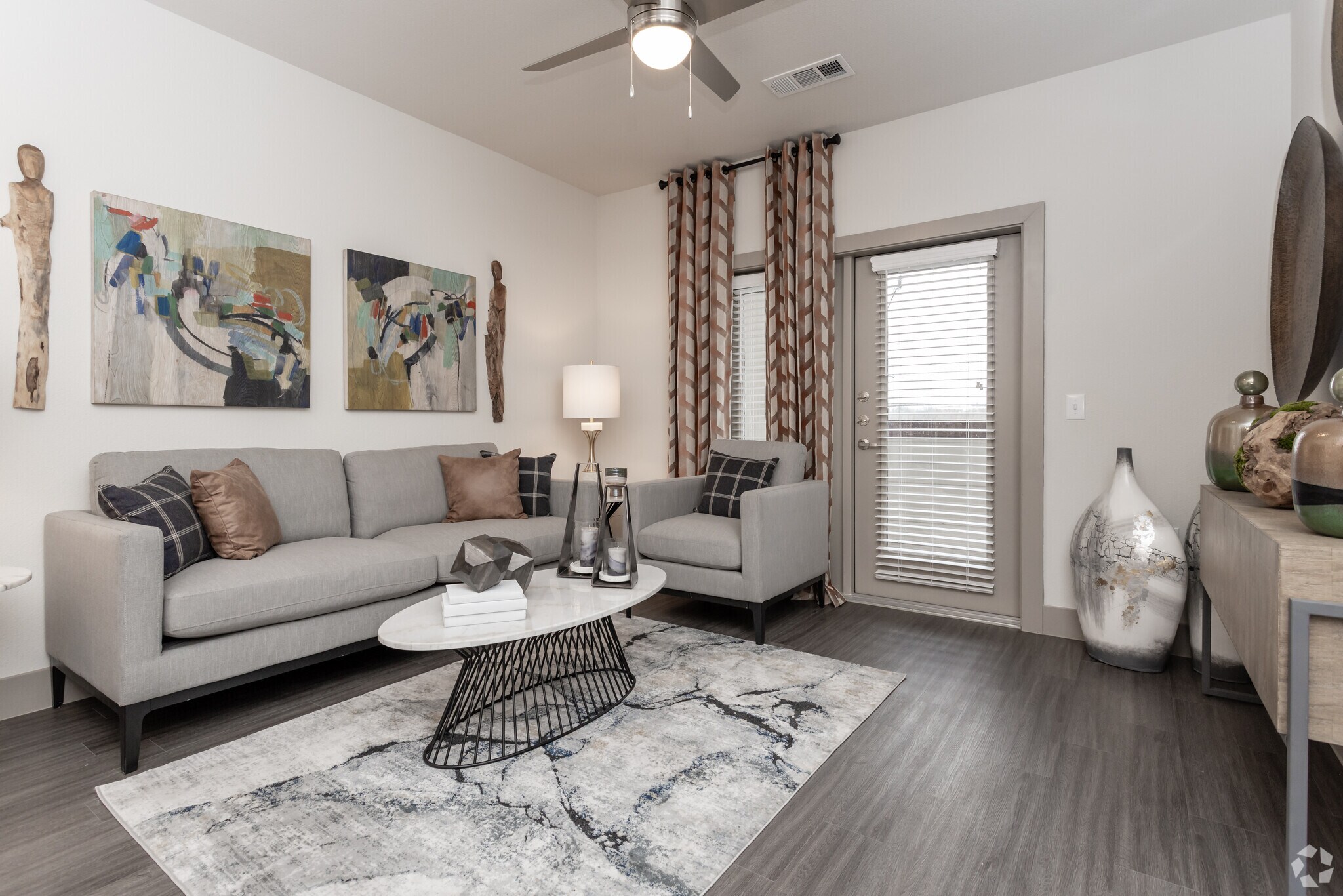 The Sutherland 1658 S Forum Dr Grand Prairie TX 75052 Apartment Finder