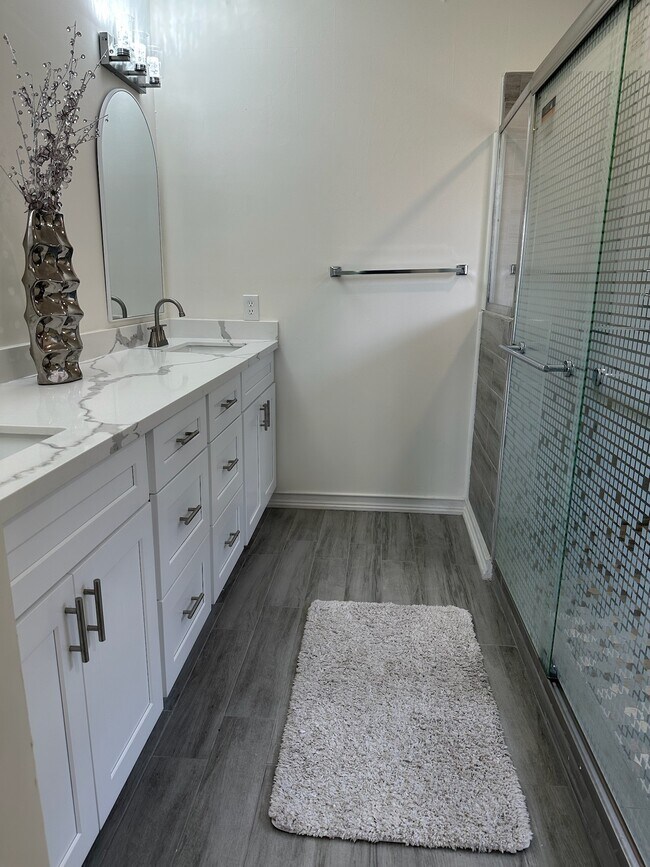 Building Photo - 806 Country Pl Blvd