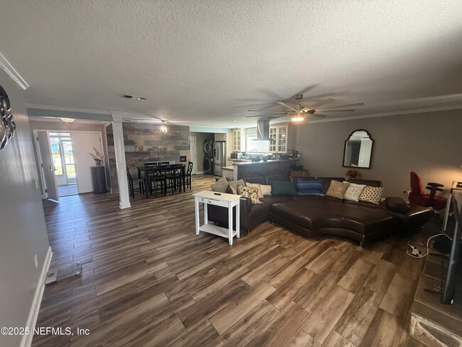 Building Photo - 4026 Cedar Island Rd E