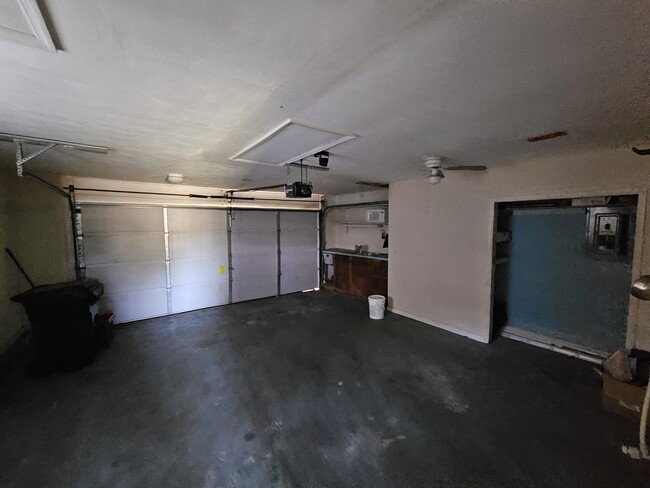 Building Photo - 5501 NW 23rd Terrace
