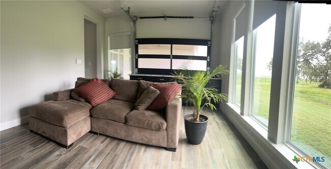 Building Photo - 1163 Trotter Ln