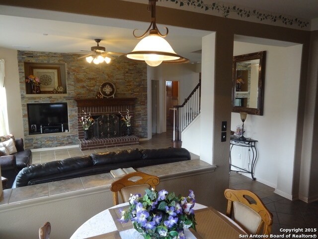 Building Photo - Spacious 4/3 in Cibolo Tx on a Culdesac
