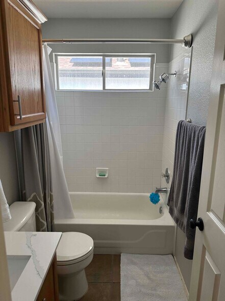 Building Photo - 8913 Taline Cir