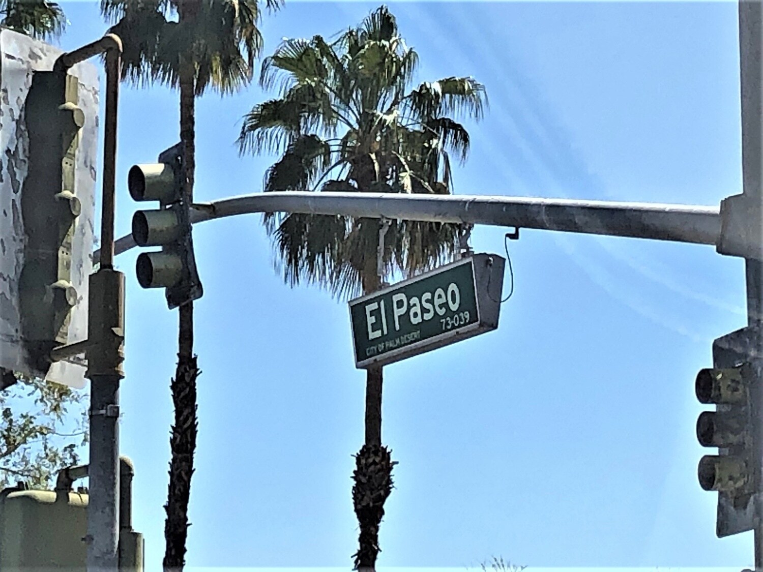 Building Photo - 45225 Sunset Ln