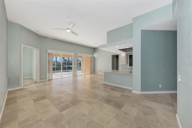 Building Photo - 13465 Bastiano St