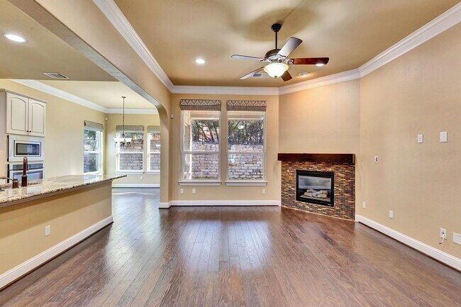 Building Photo - 12024 Versante Cir