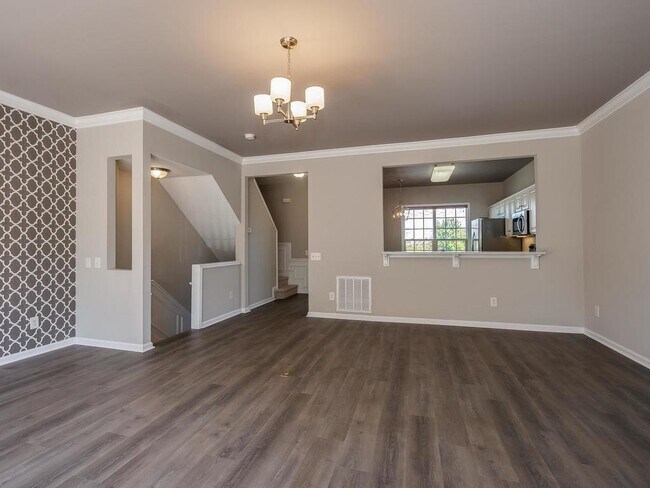 Building Photo - Ballantyne 3 Bedroom Townhome-Perfect Loca...