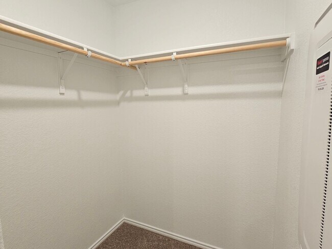 Building Photo - New 4 Bed / 2.5 Bath Home in Jarrell