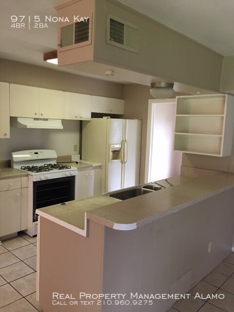 Building Photo - 9715 Nona Kay Dr