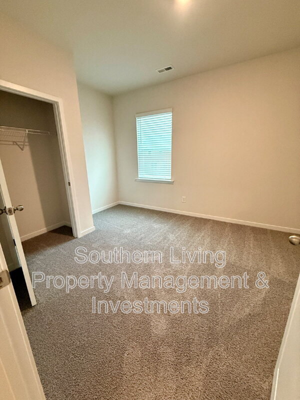 Building Photo - 12027 Zazu Wy