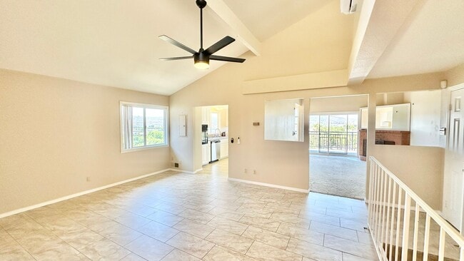 Building Photo - Sweet Two-Story Home with Amazing Views in...