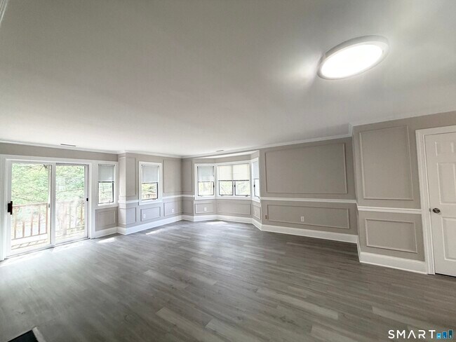 Building Photo - 1414 Whitney Ave