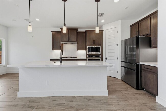 Building Photo - 1102 Sage Thrasher Cir