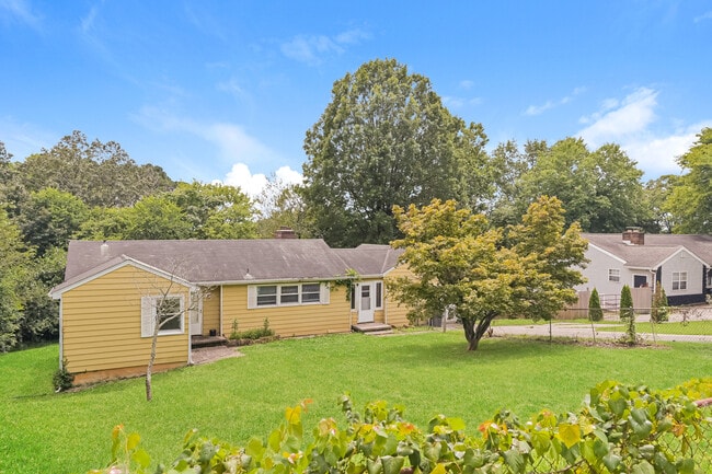 Building Photo - 3820 Buffat Mill Rd
