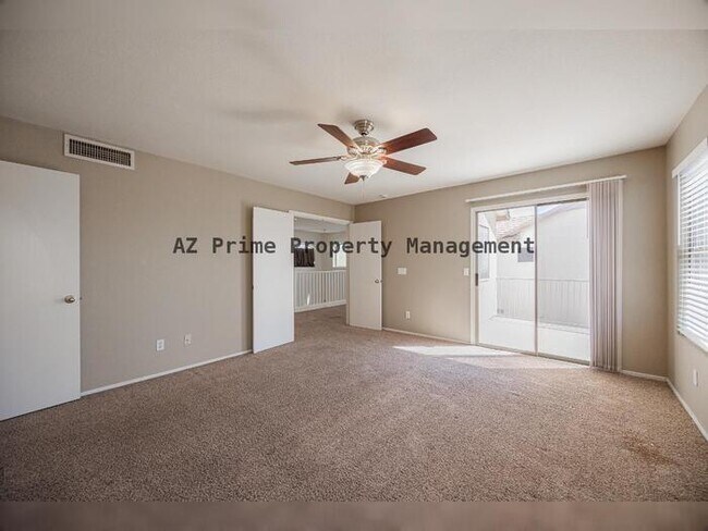 Building Photo - 12859 W Cambridge Ave