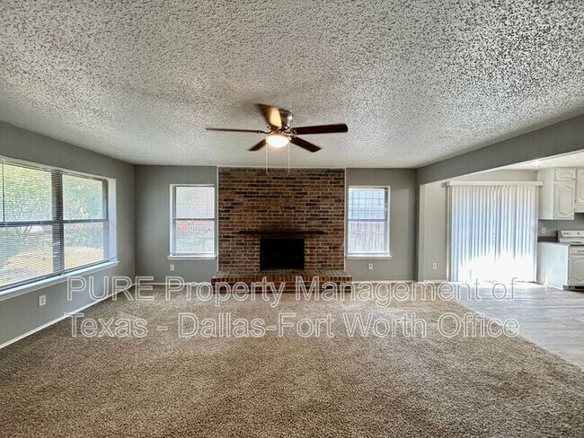 Building Photo - 4605 Menzer Rd