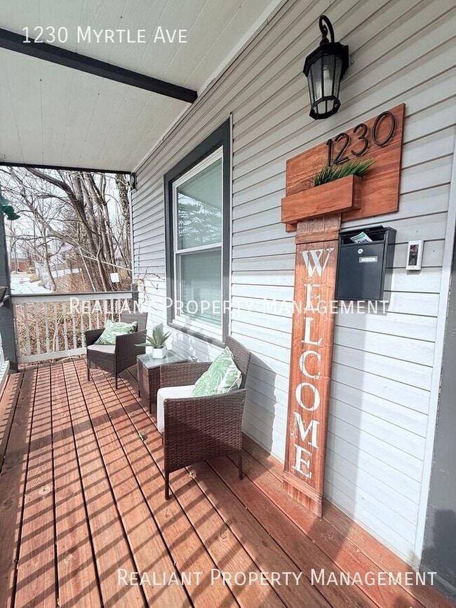 Building Photo - 1230 Myrtle Ave