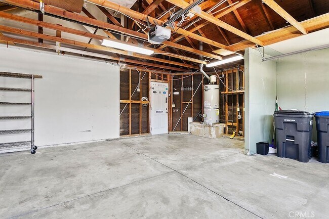 Building Photo - 21182 Cedar Ln