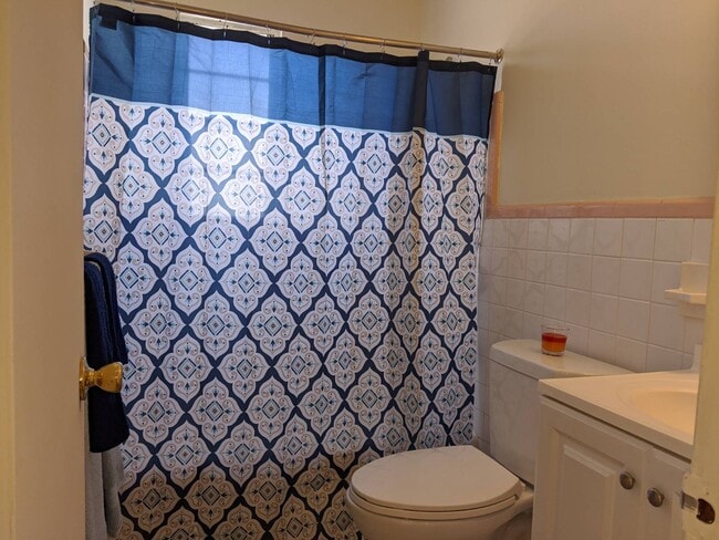 Building Photo - 7611 Arble Dr