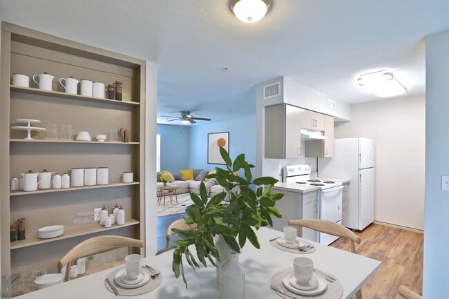 Building Photo - Newly Remodeled South Abilene Apartments!