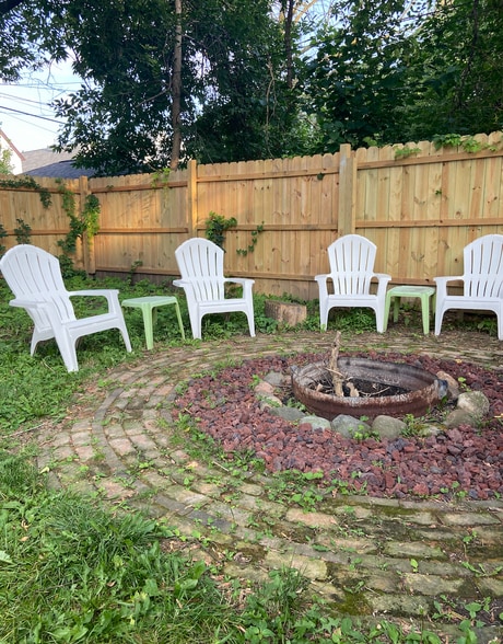 Fire pit - 811 E Hadley St