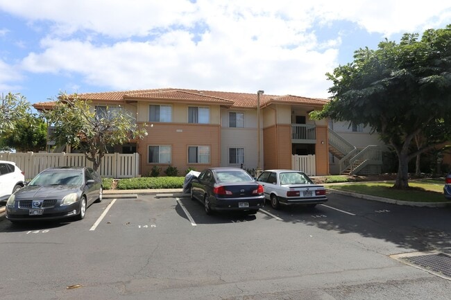 Building Photo - Kapolei - Aeloa Terrace - renovated ground...