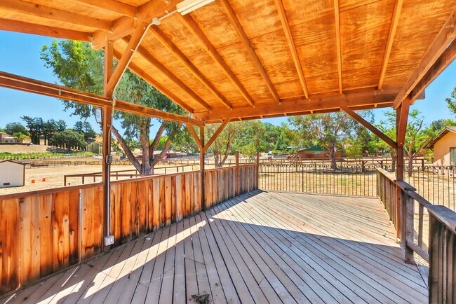 Building Photo - $5995 - Ranch-style home with acreage in West Gilroy's quiet countryside