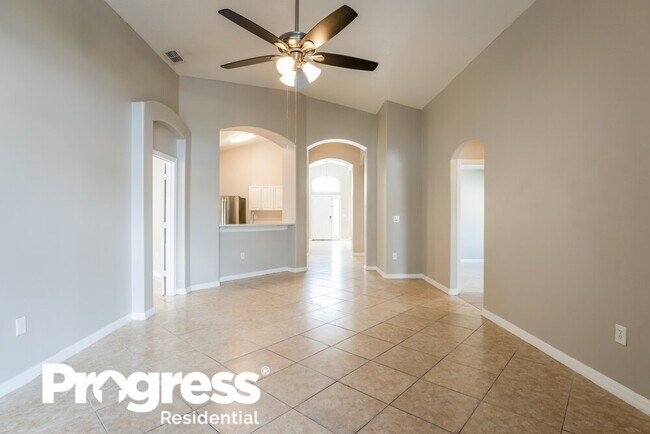 Building Photo - 7640 Hidden Cypress Dr