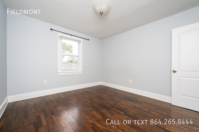 Building Photo - Charming 3-Bedroom Rental in Nicholtown Ne...