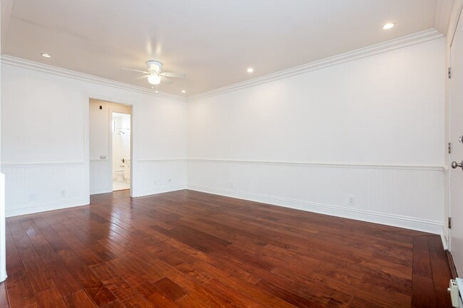 Building Photo - Remodeled 1BR in Prime North Park | Near 30th St | Garage + Storage