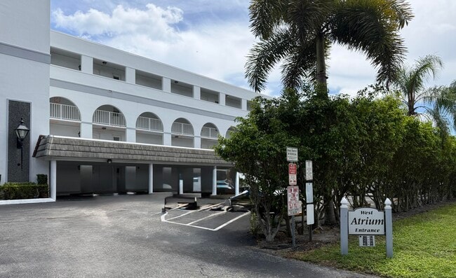 Building Photo - 200 W Camino Real