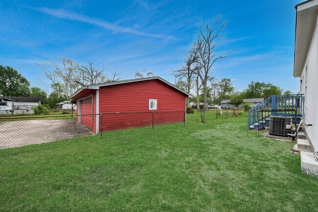 Building Photo - 9210 Wheatley St