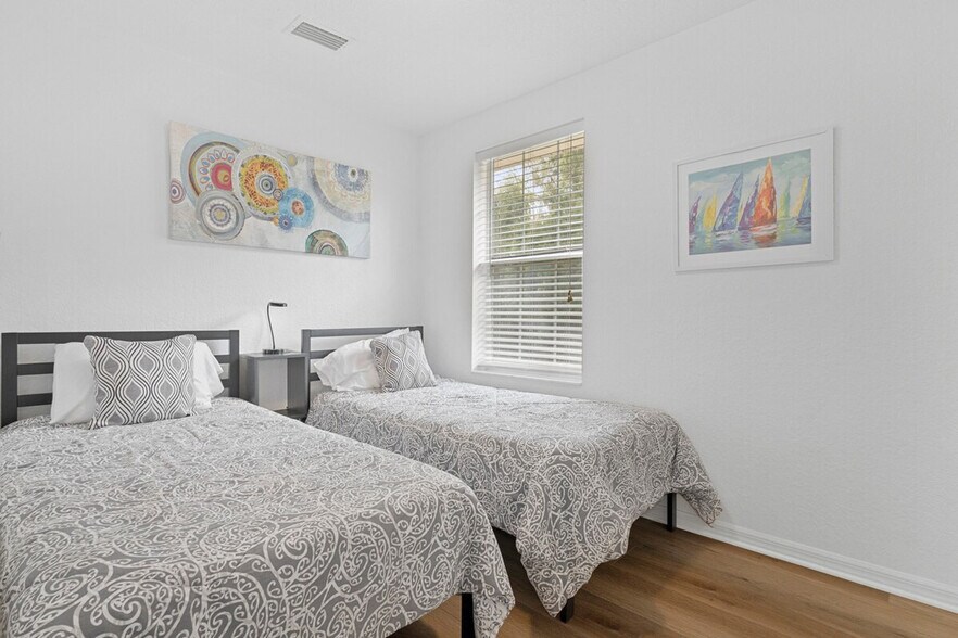 Building Photo - 4843 S Acree Point