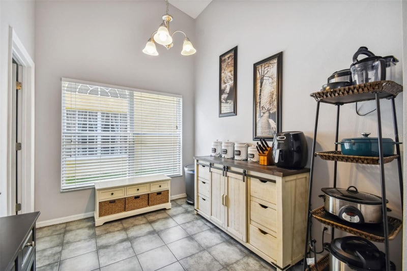 Building Photo - 7124 Colonial Lake Dr