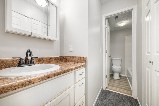 Building Photo - 11812 Arbor St