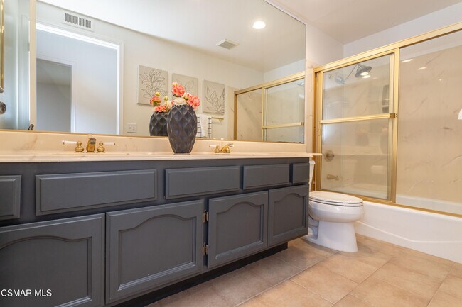 Building Photo - 12057 Falcon Crest Way