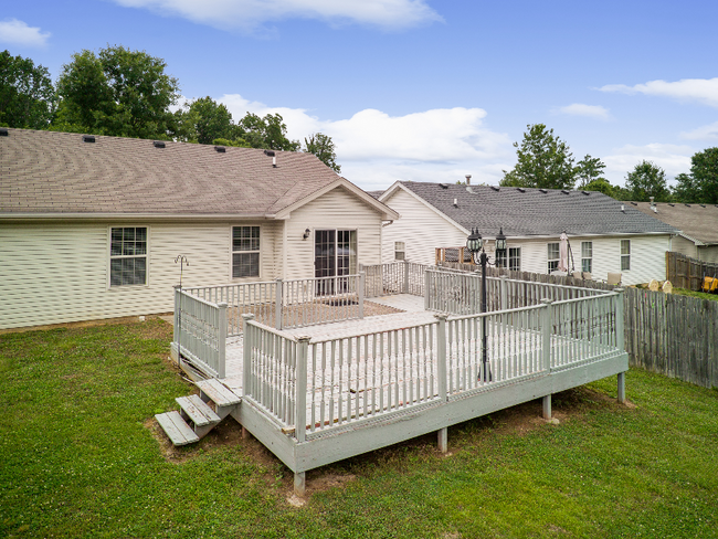 Building Photo - 3622 Rolling Ridge Way