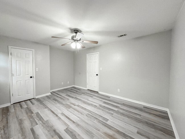 Building Photo - 1414 Westover Pl