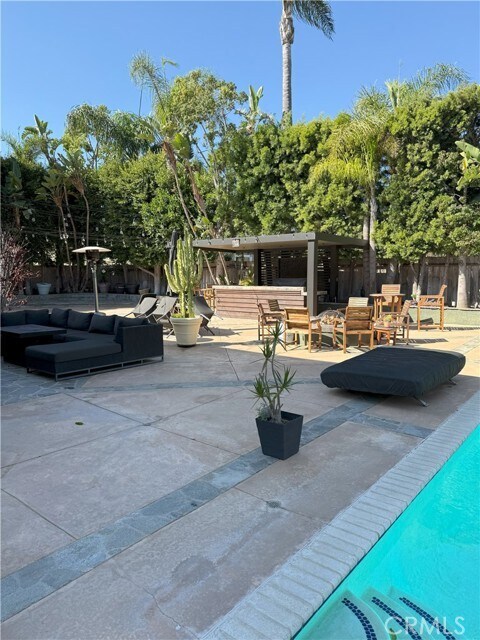 Building Photo - 2281 Orchard Dr