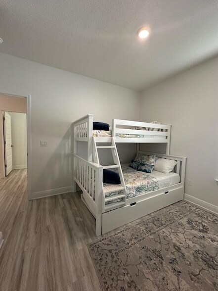 Building Photo - 7 Nest Ln