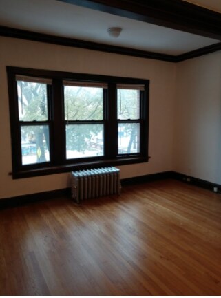 Building Photo - 4636 N Francisco Ave