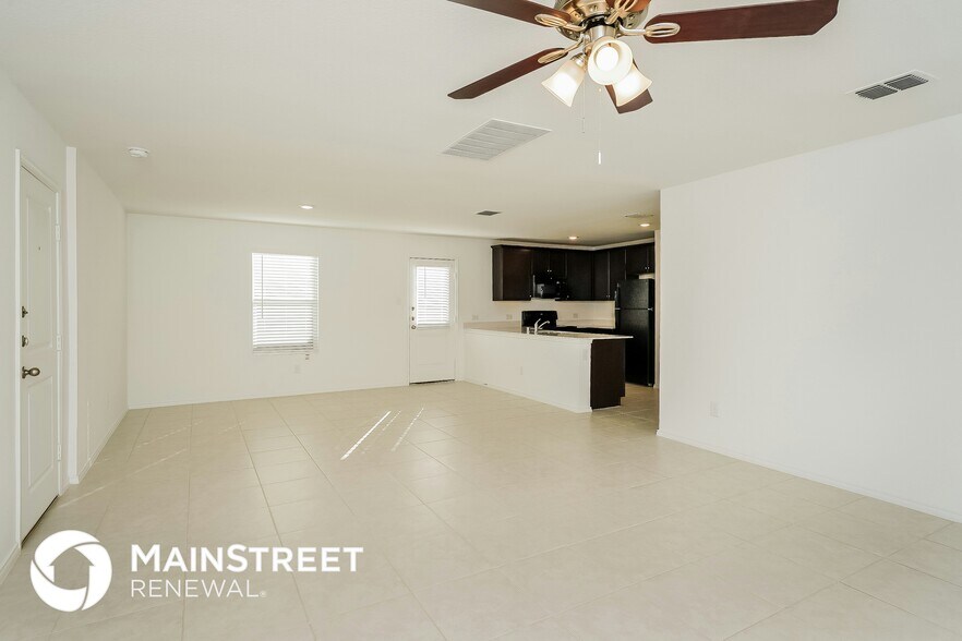 Building Photo - 5648 Rockrose Ln