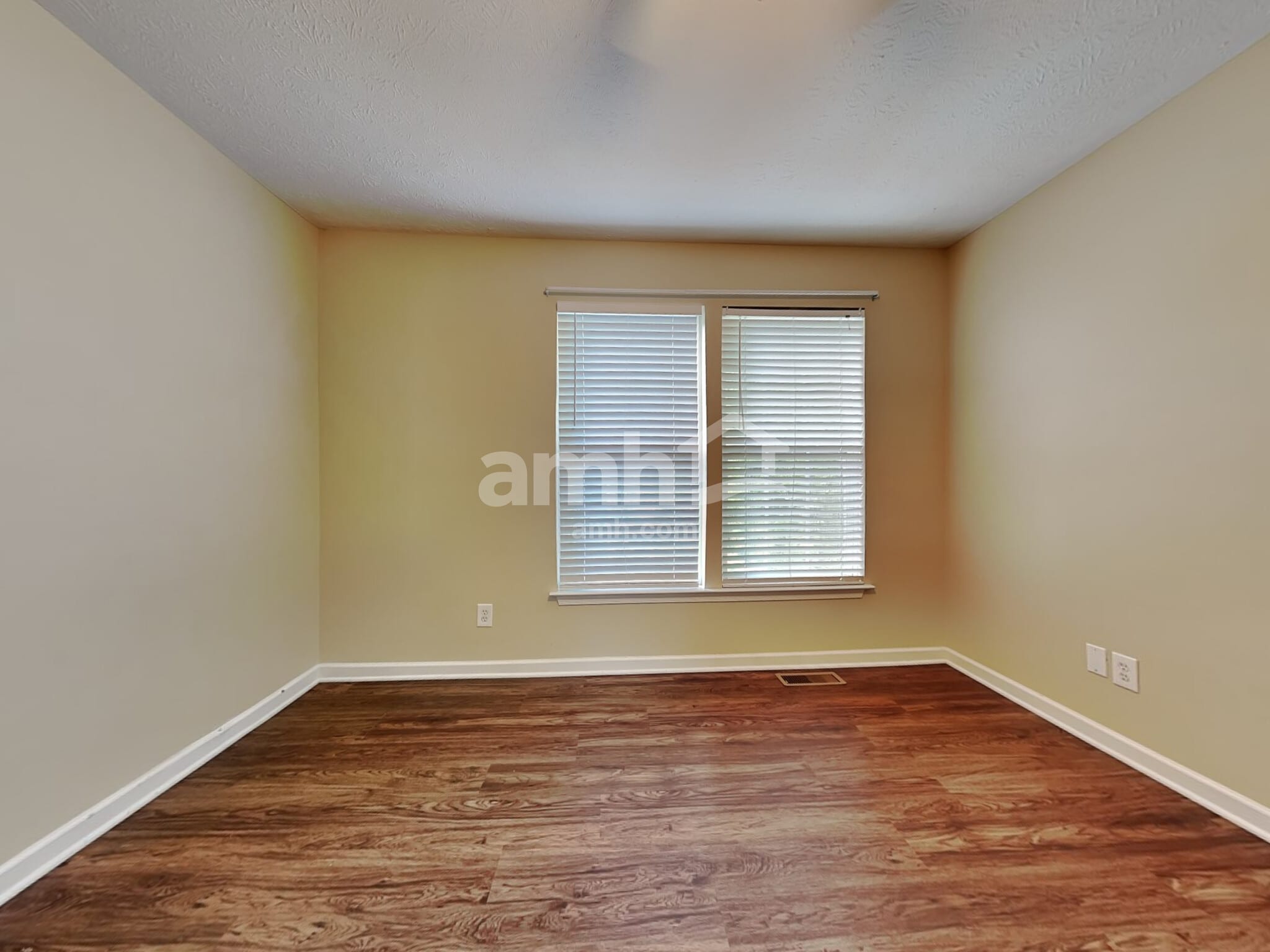 Building Photo - 1425 Windstar Ct
