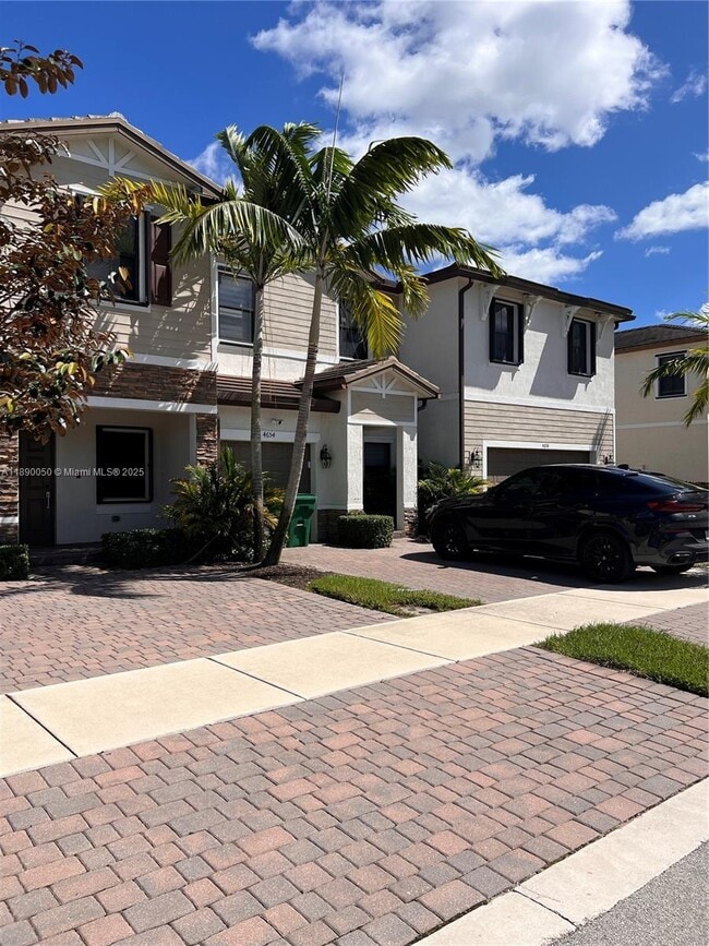 Building Photo - 4654 Santa Cruz Way