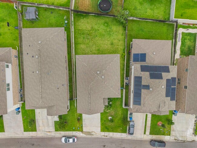 Building Photo - 1506 Sombras Dr