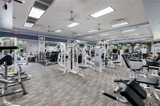 Building Photo - 5848 Ferrara Dr