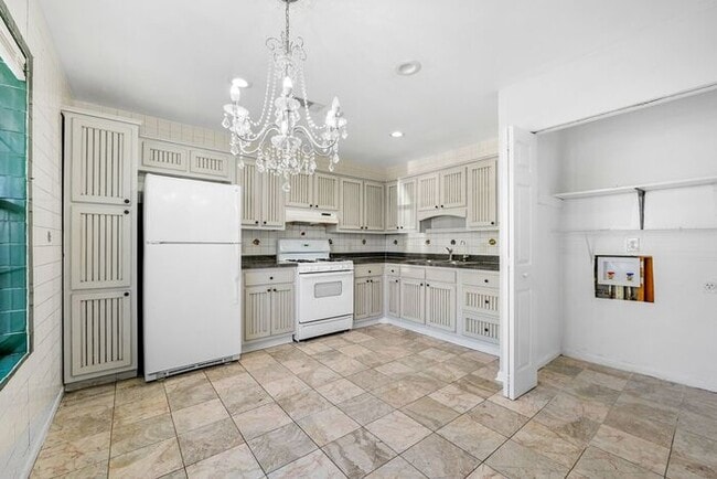 Building Photo - 4758 Pebble Trce