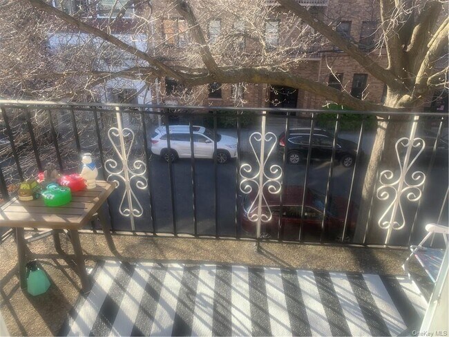 Building Photo - 23-15-23-28 28th St