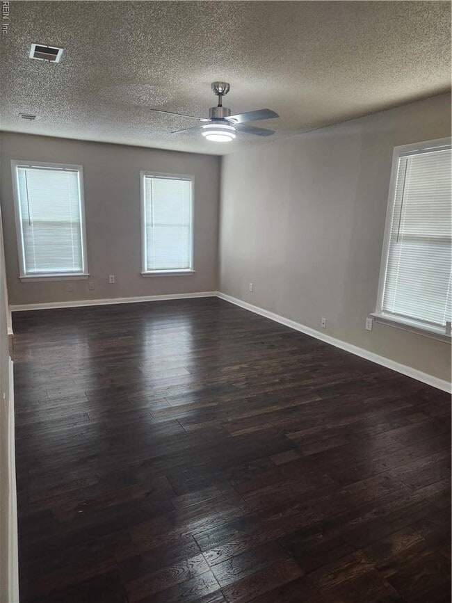 Building Photo - 3533 Dana Ln